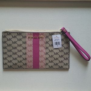 Michael Kors clutch - Brand New